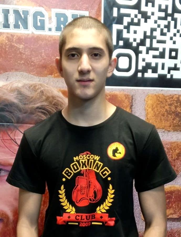 Искандер Кузнецов